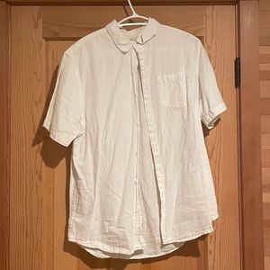 White short sleeve linen shirt